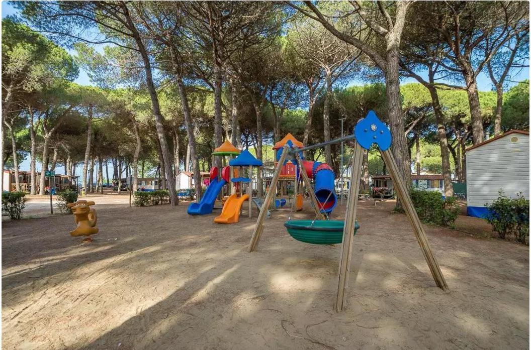 Vacanceselect Mobil Homes - Camping Pineta Sul Mare Camping Village Cesenatico Buitenkant foto
